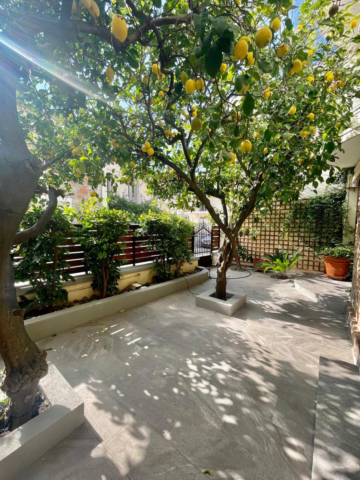 Magnolia Residence Mytilene Exterior photo