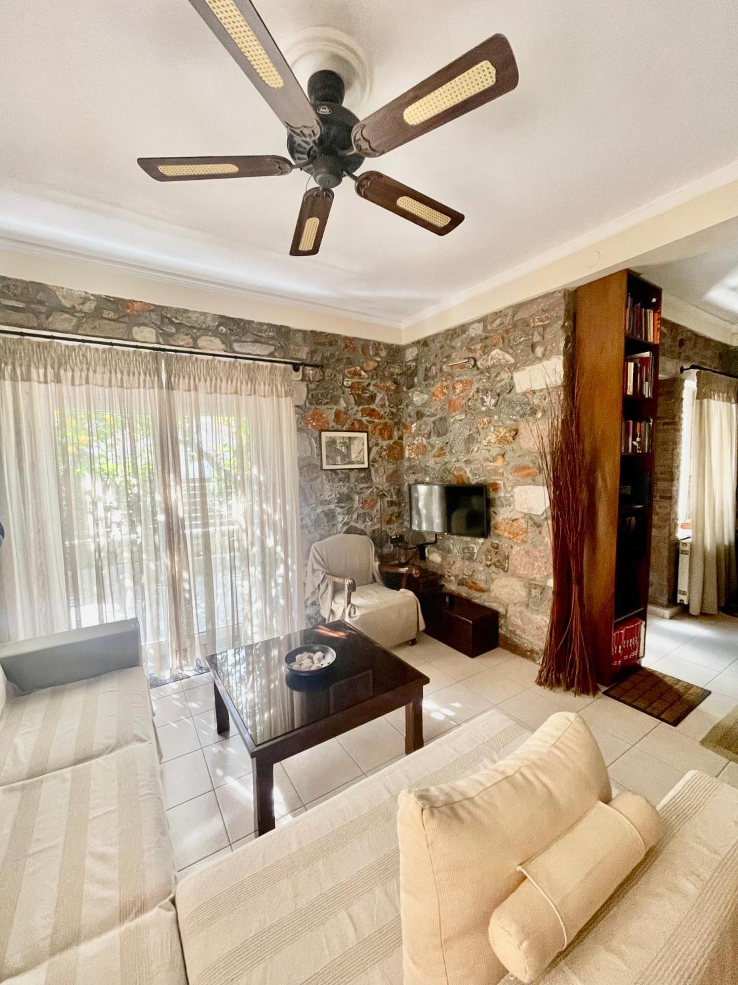 Magnolia Residence Mytilene Exterior photo