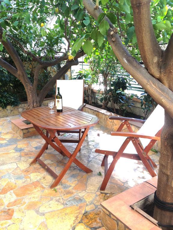 Magnolia Residence Mytilene Exterior photo